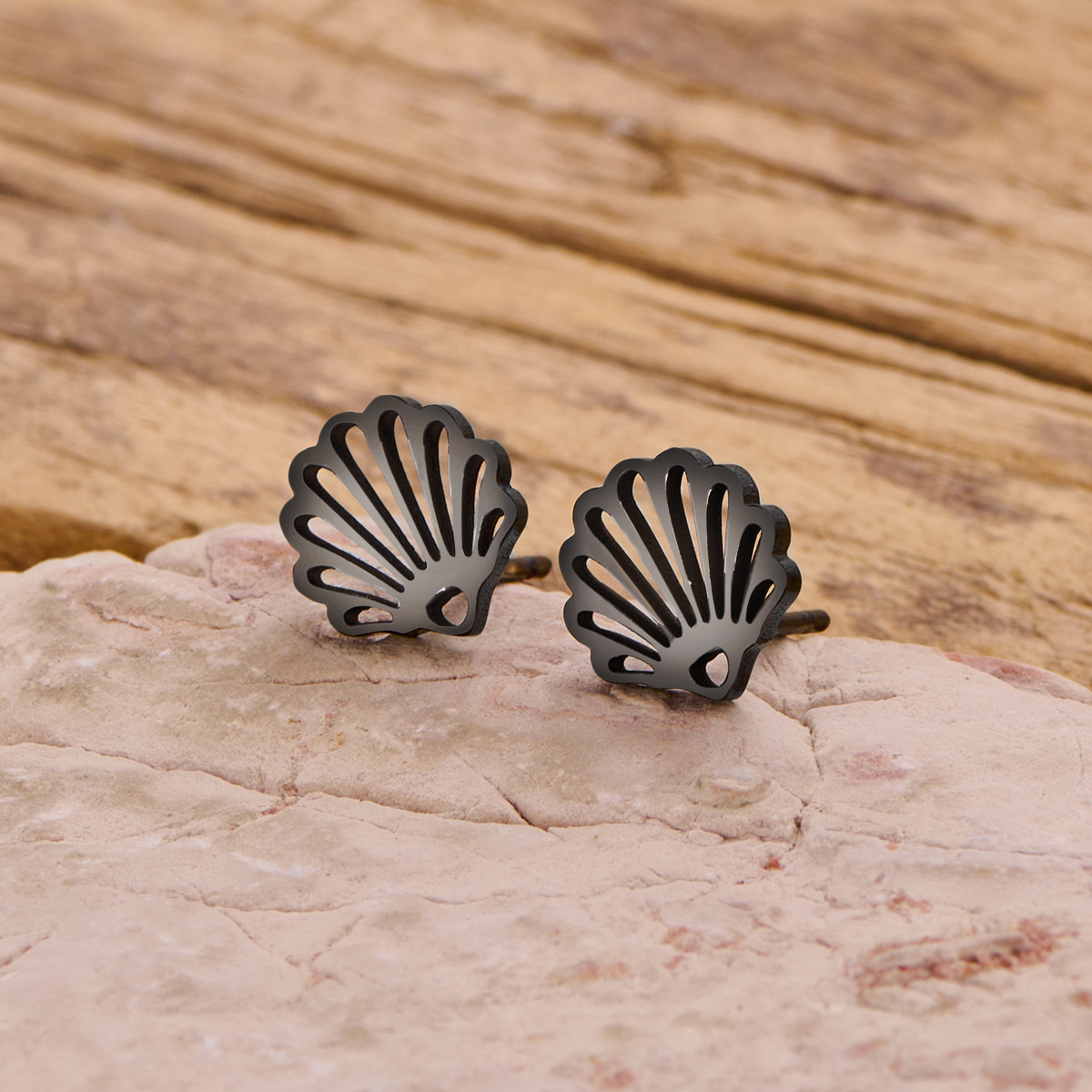 Nuevos productos de comercio exterior transfronterizo: pendientes minimalistas de acero inoxidable con diseño de flor, palmera y corona, estilo japonés y coreano, disponibles para venta al por mayor. image 32