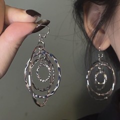 レトロなハンマーの多層耳輪ペンダントイヤリングファッション女性シンプルなボヘミアン耳飾りジュエリー
