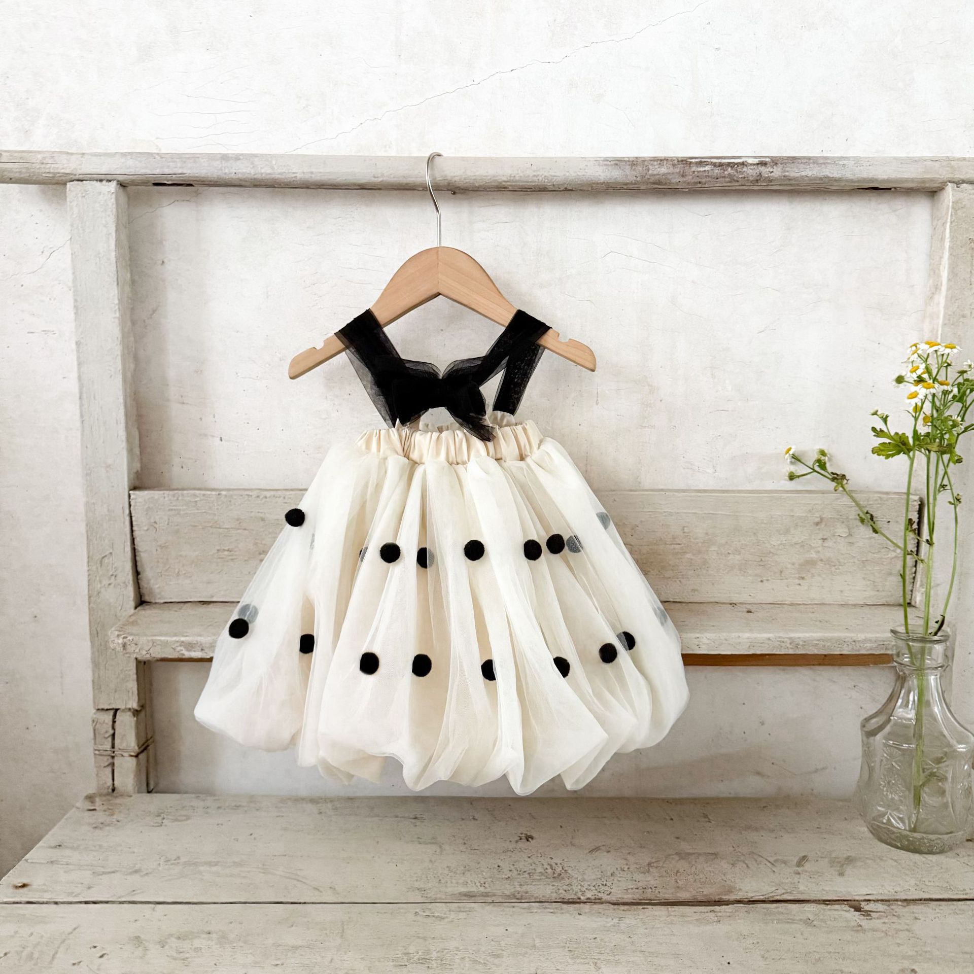 Ins versión coreana de las niñas de verano nuevo 2025 niñas de malla ondulado punto de lazo