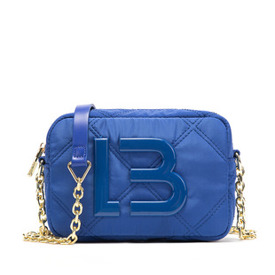�������e�ͺ��}��BIMBA Y LOLAŮʿ�μ�б�网��С������һ�����l