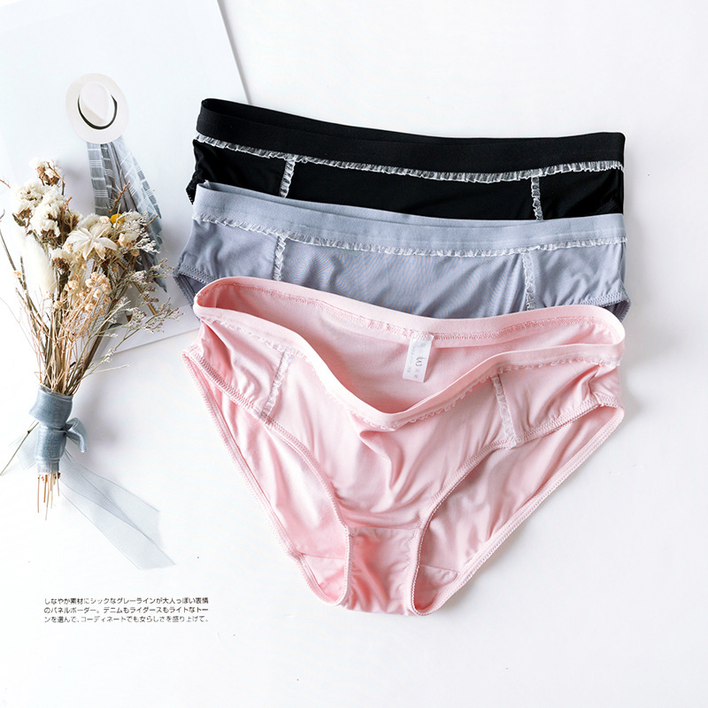 French-Style Floral Hip-Lifting Sweat-Absorbent Breathable Triangle Panties for Women, Mid-Waist Tummy Control, Slimming Thin Style French-Style Floral Hip-Lifting Sweat-Absorbent Breathable Triangle Panties for Women, Mid-Waist Tummy Control, Slimming Thin Style