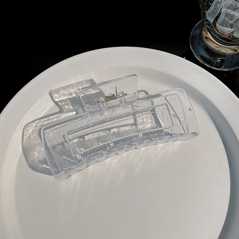 Leche marrón grande clip hembra red rojo invierno felpa horquilla trasera cabeza clip horquilla tocado tiburón clip al por mayor