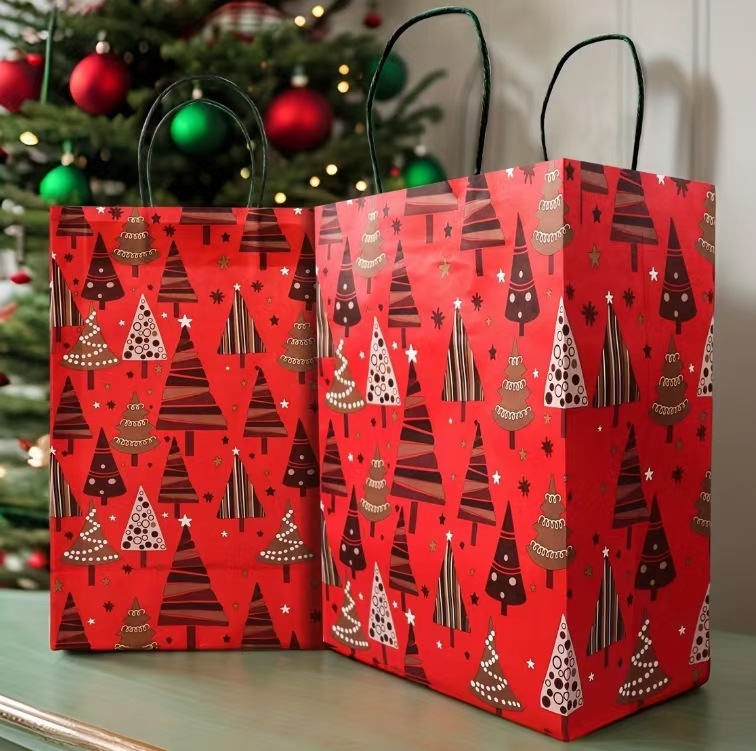 跨境圣诞节礼品袋圣诞惊喜礼物包装纸袋平安夜糖果牛皮纸手提袋
