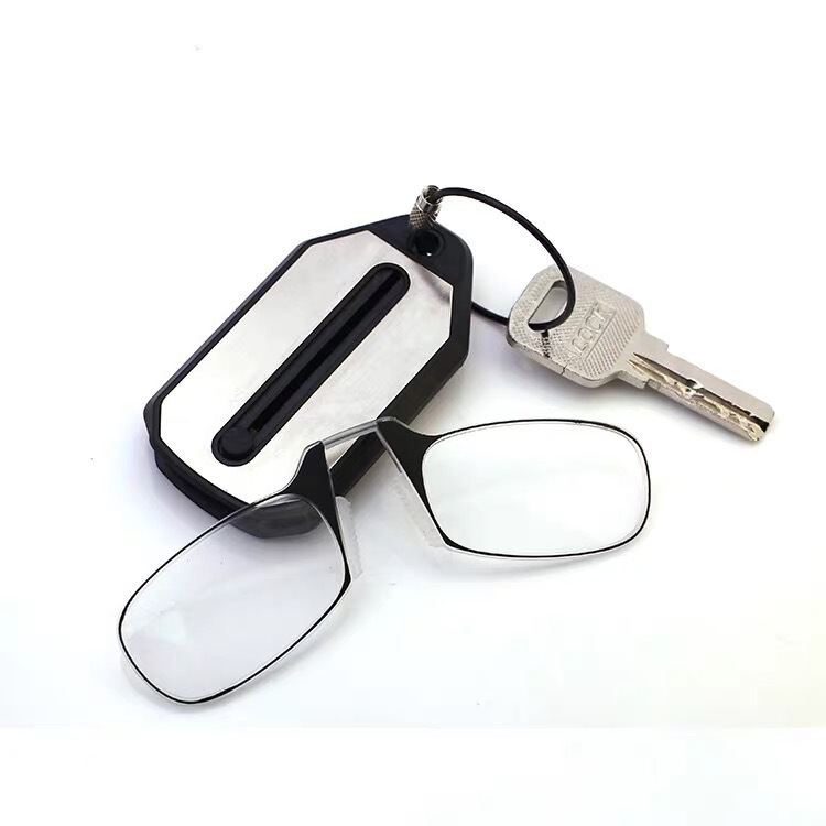Tiktok Hot-Selling Cross-Border Clip-On Reading Glasses Keychain Sos Wallet Reading Ultra-Light Reading Glasses