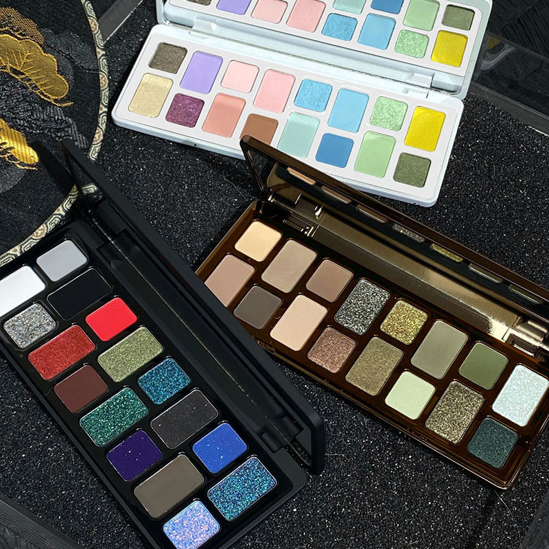 La paleta de sombras de ojos de 16 colores DIKALU roba el corazón y la ambición 2024 prefiere el maquillaje de color improvisado, la paleta rosa gris azul-verde