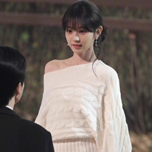 ��Ʒ ����ޱͬ���ɫ�黨б��һ�ּ�ë��Ů�ﶬ㼑����X�L¶���