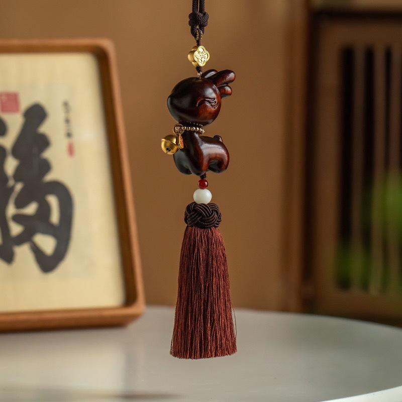 New Sandalwood Deer Safe Journey Car Interior Hanging Decoration Pendant Manufacturer Wholesale Dropshipping Free Shipping