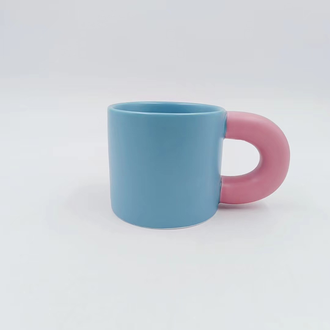 Nuevo 8.5 * 8cm 310ml taza de cerámica de orejas grandes taza de leche taza de desayuno taza de pareja
