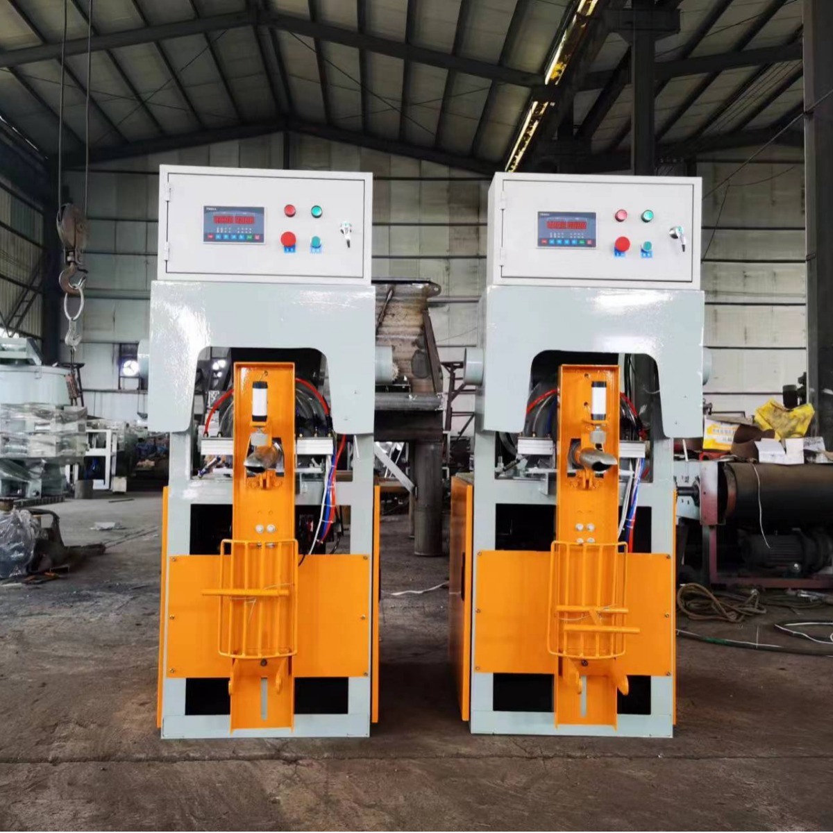 厂家供应的石粉包装机 石灰粉灌包机 全自动石粉打包机