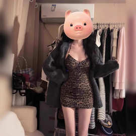 美式辣妹性感挂脖吊带连衣裙女夏季甜辣妹紧身短裙纯欲豹纹包臀裙