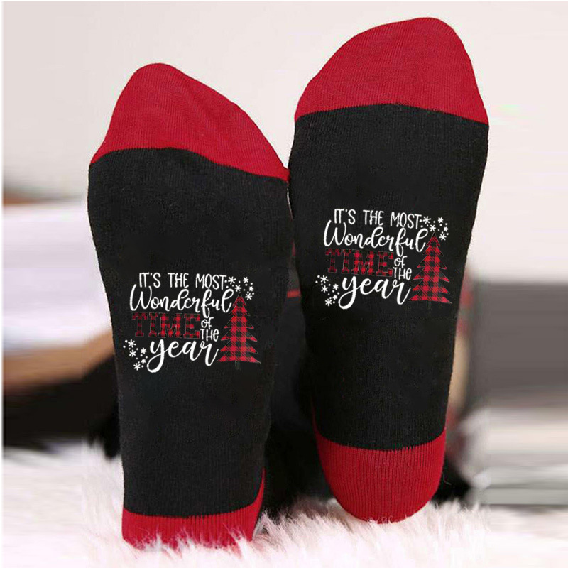 Calcetines navideños con letras de colores en contraste, estampado de muñeco de nieve, calcetines unisex de algodón con elementos navideños para comercio exterior.