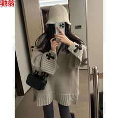 W9Q秋冬の新型の怠惰なデザイン感のニットのセーターのコートの女子学生の日本の香港風の復古の長袖