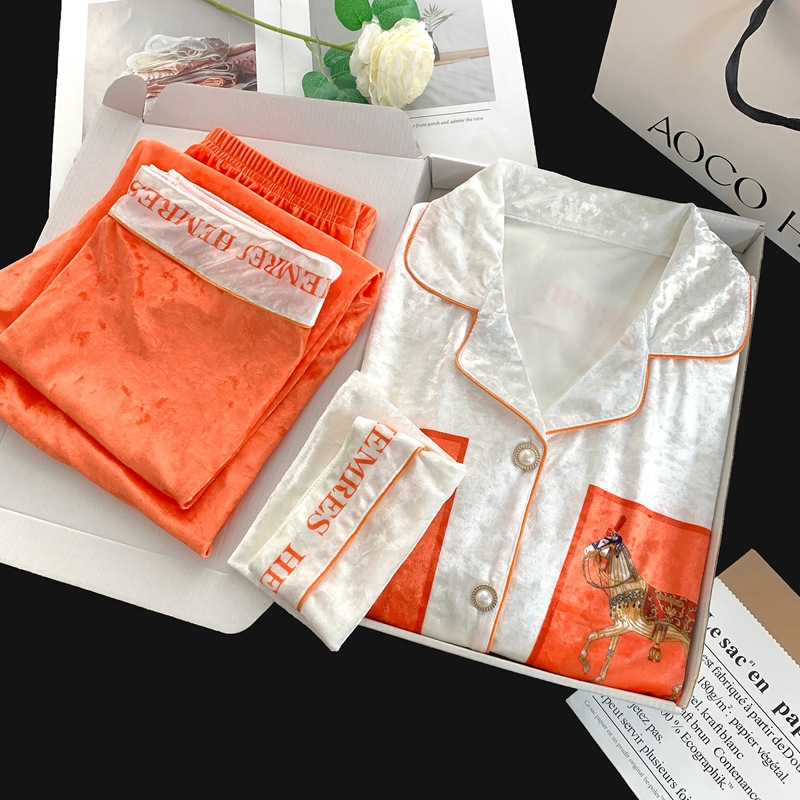 5055#더블 말-여성 모델