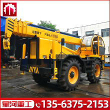 20T轮胎式四驱越野起重机 10T越野行走吊 拖拉机轮胎四驱吊车价格