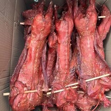 烟熏兔 风干兔腊兔 烟熏腊兔肉 年货腊肉腌肉 整只兔子地摊展销会