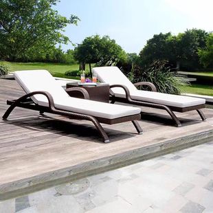 Outdoor Bed Balcony Leisure Rattan Chair Outdoor Courtyard Lounge Chair Villa Swimming Pool Bed Folding Rattan Beach Chair