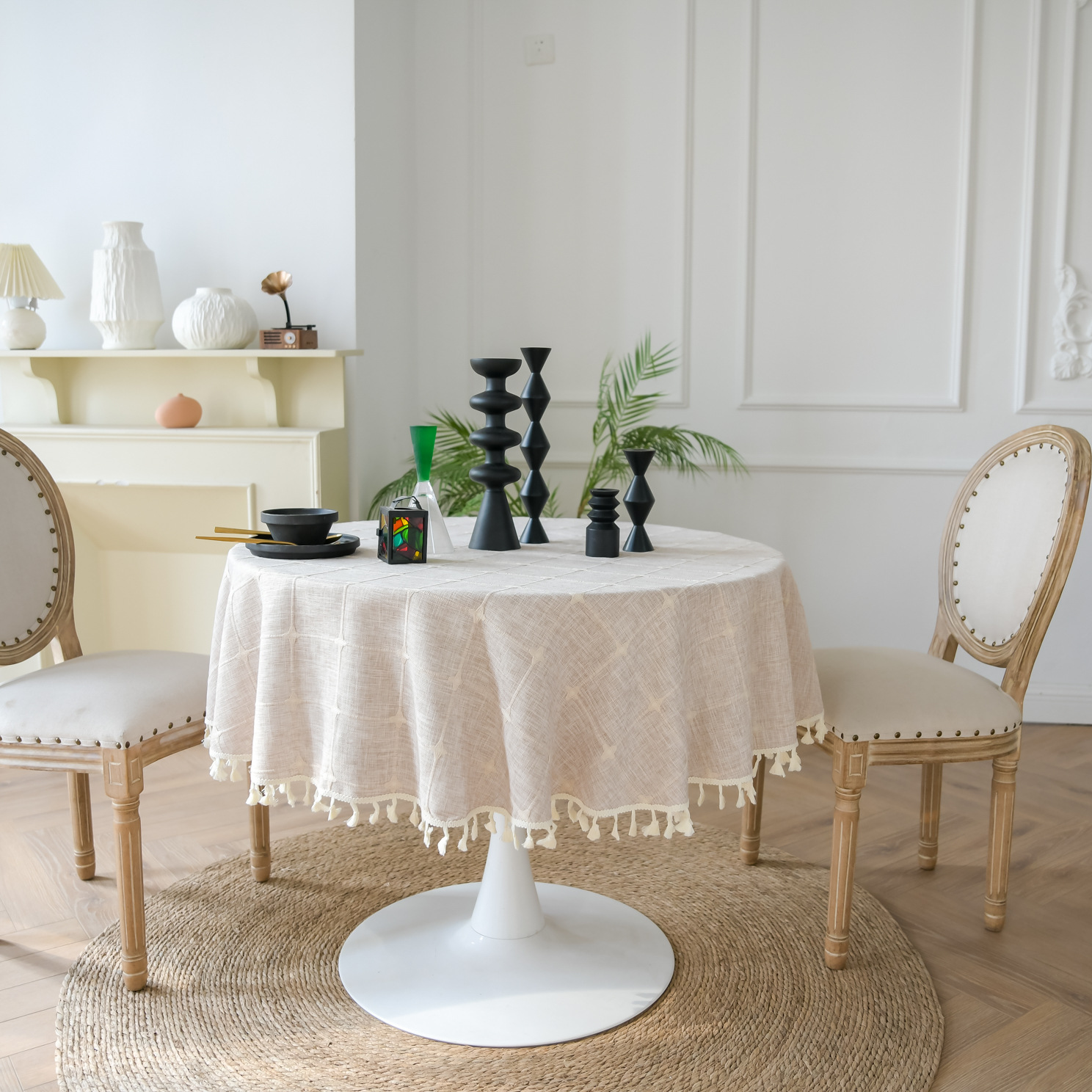 2호 커피색.자수 미디엄 체크무늬..태슬 식탁보