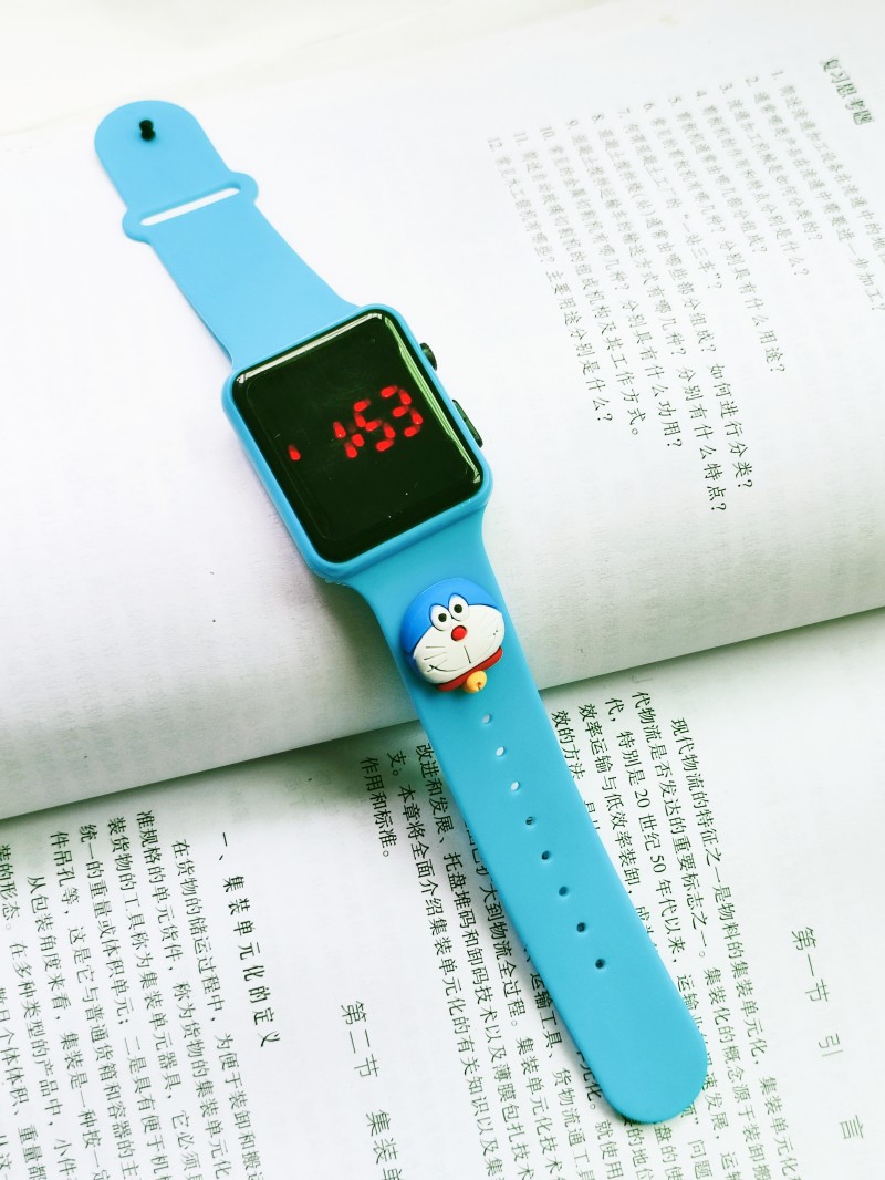 Lake blue Ding-Dang cat