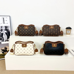 中年媽媽包2024新款PU女士單肩包百搭時尚軟皮小包包氣質斜挎包包