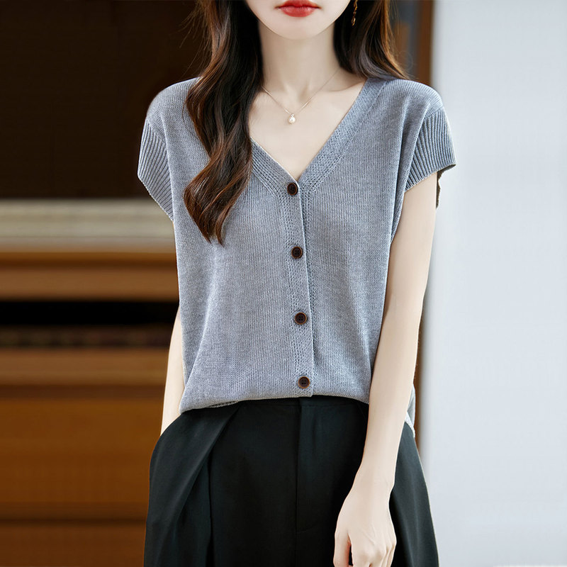 [Directly from the Manufacturer] Tencel Short-Sleeved T-Shirt Women's New Summer V Neck Cardigan Slimming Look Ice Silk Knitwear Top