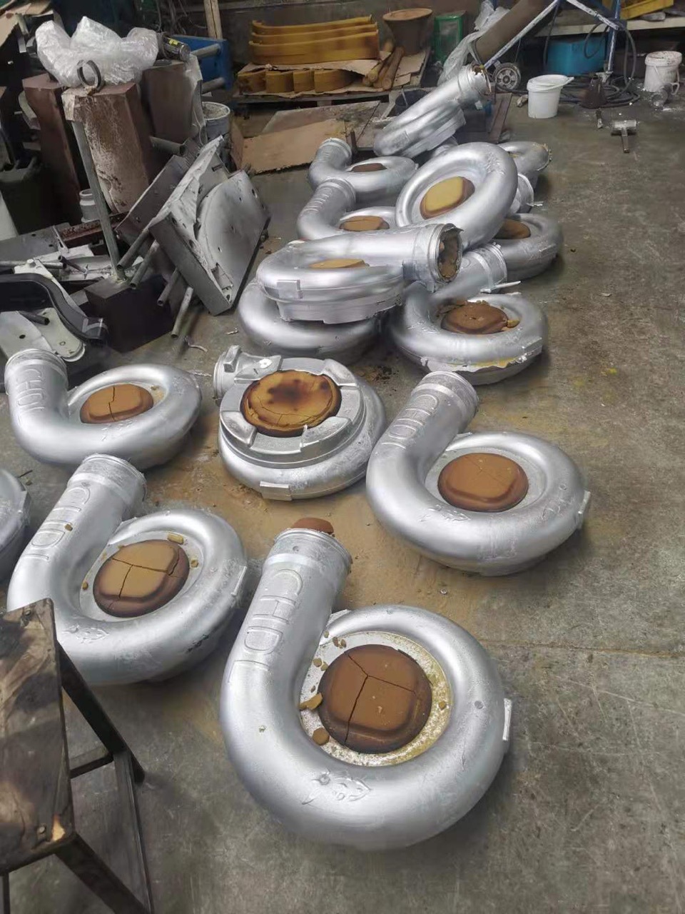 重力铸造 抛丸 轮毂 农机配件 铝低压 铝铸造 锌合金 铝精密铸