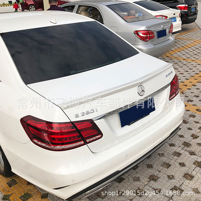 Suitable for Mercedes-Benz E-Class Four-Door W212 E200 E260 2008-2015 Rear Wing Fixed Wing Spoiler Modification