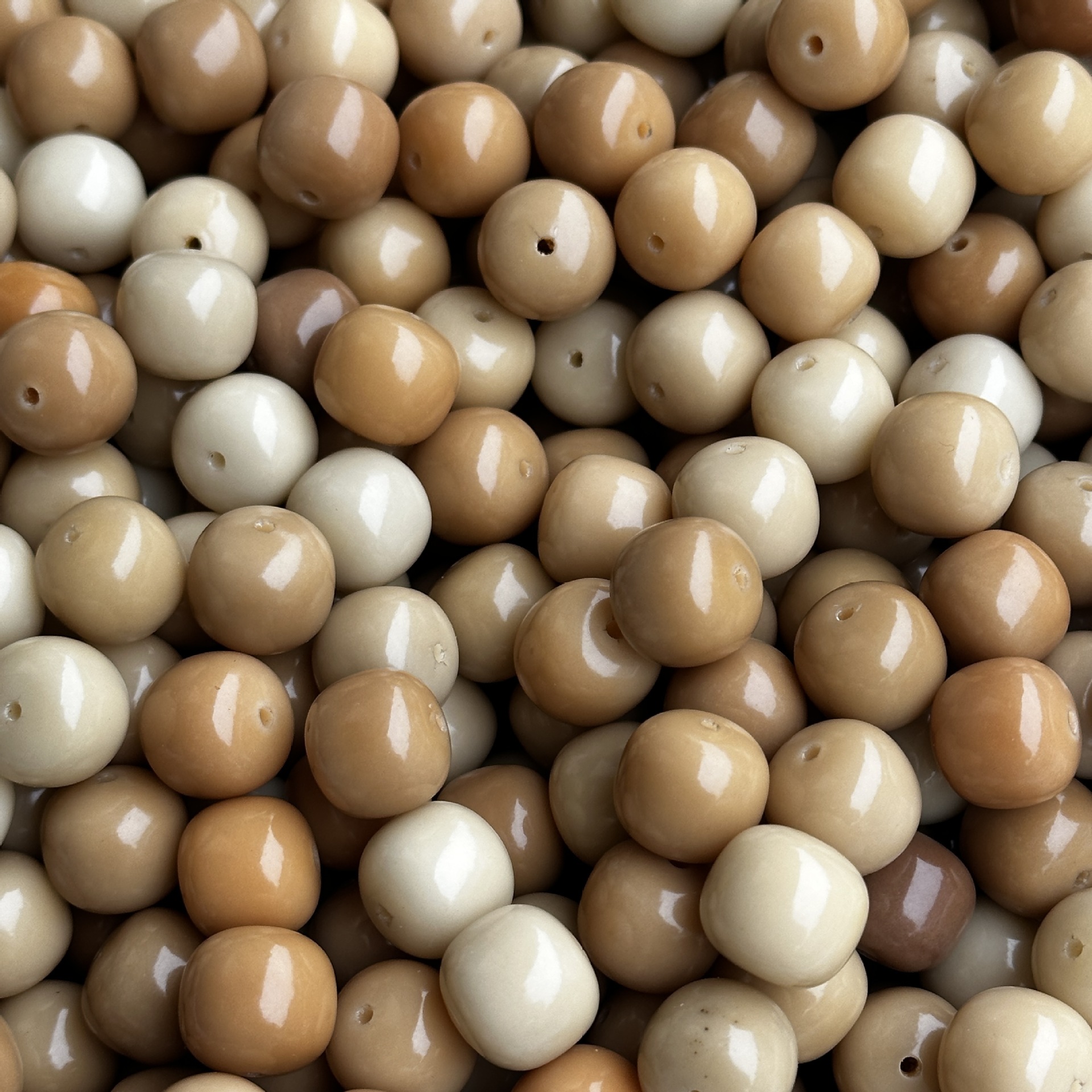 밀크 커피 컬러 루즈 비즈 싱글