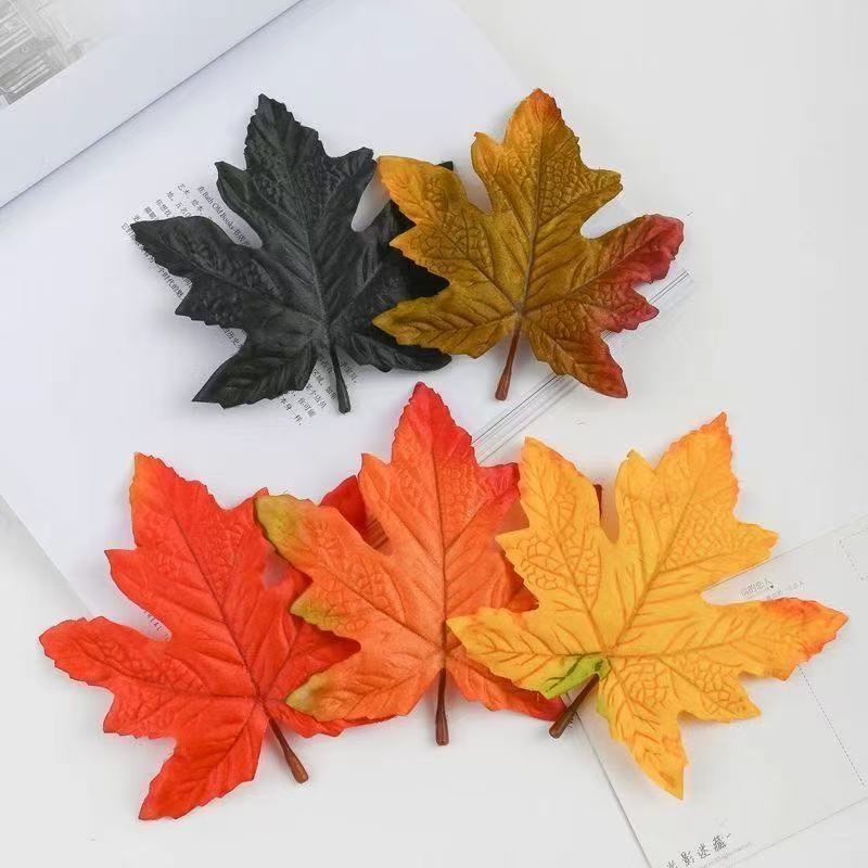 Simulated Maple Leaf Wedding Halloween Decoration Autumn Leaf Accessories Silk Single Piece Maple Leaf Scene Arrangement Plant Leaves