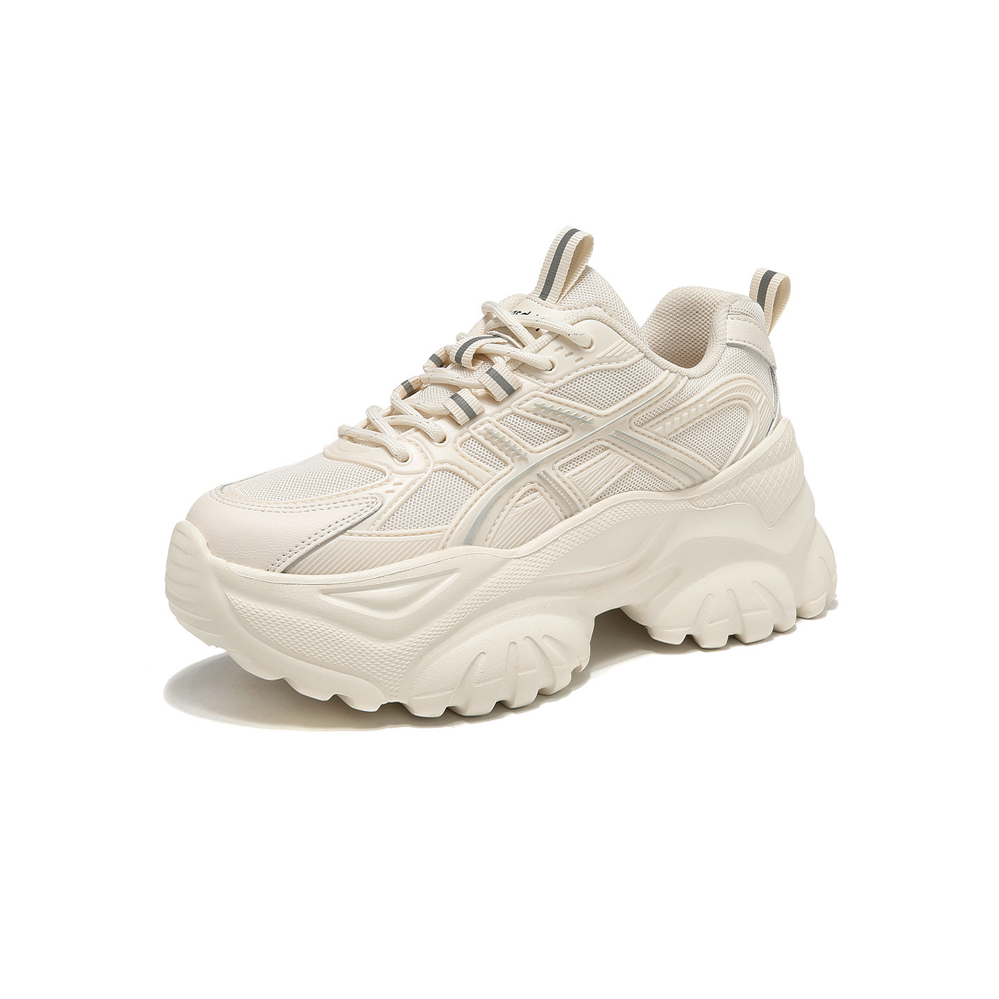 Zapatos de invierno de invierno 2025 nuevos zapatos casuales blancos de tamaño pequeño