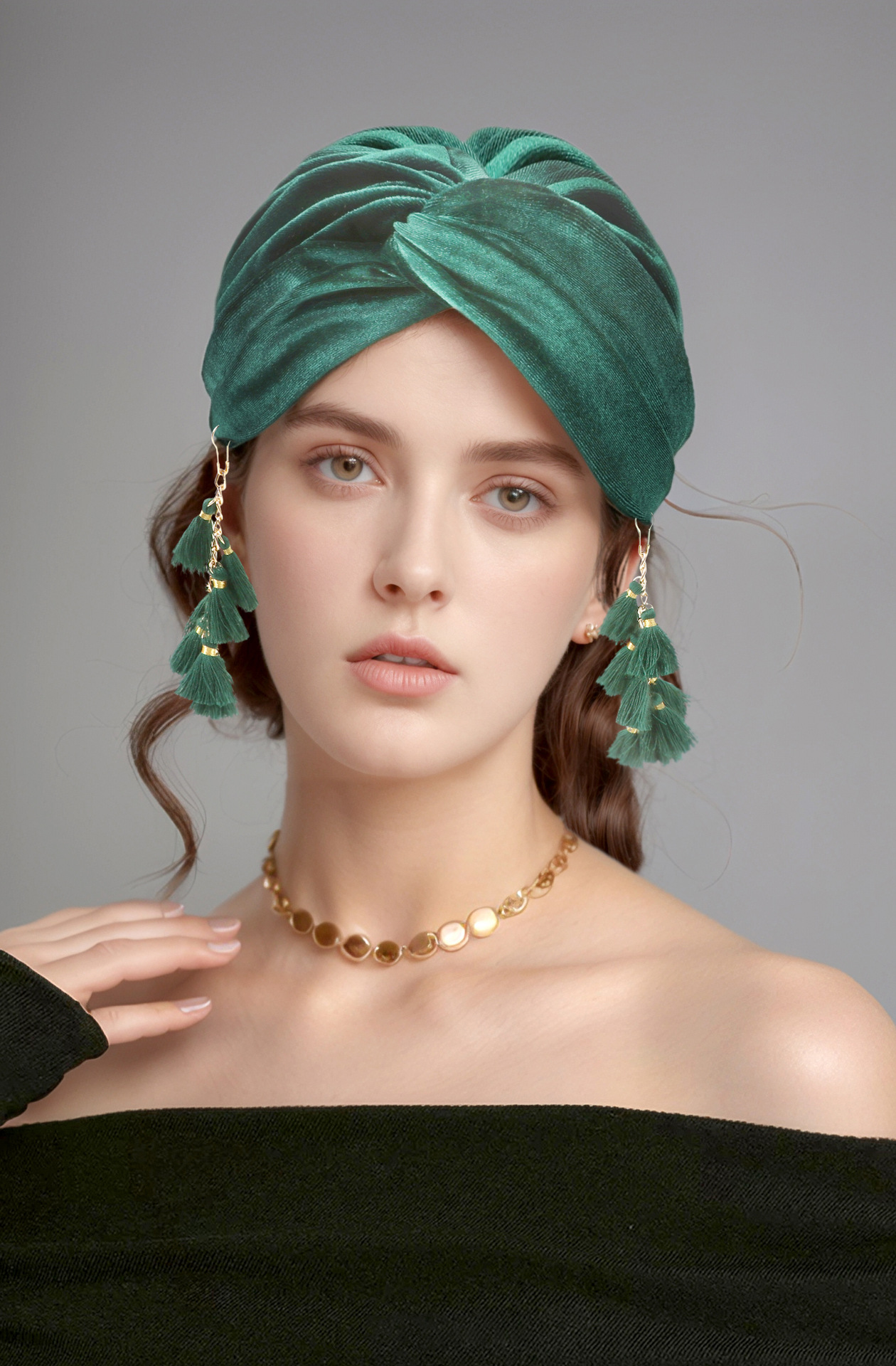 Spring New Women's Headscarf Hat European And American Retro Fashion Fringed Headhat Bohemian Cross Pullover Hat_voghion.com
