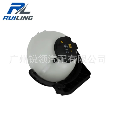 Tank 17137609469 17137642158 – Water tank