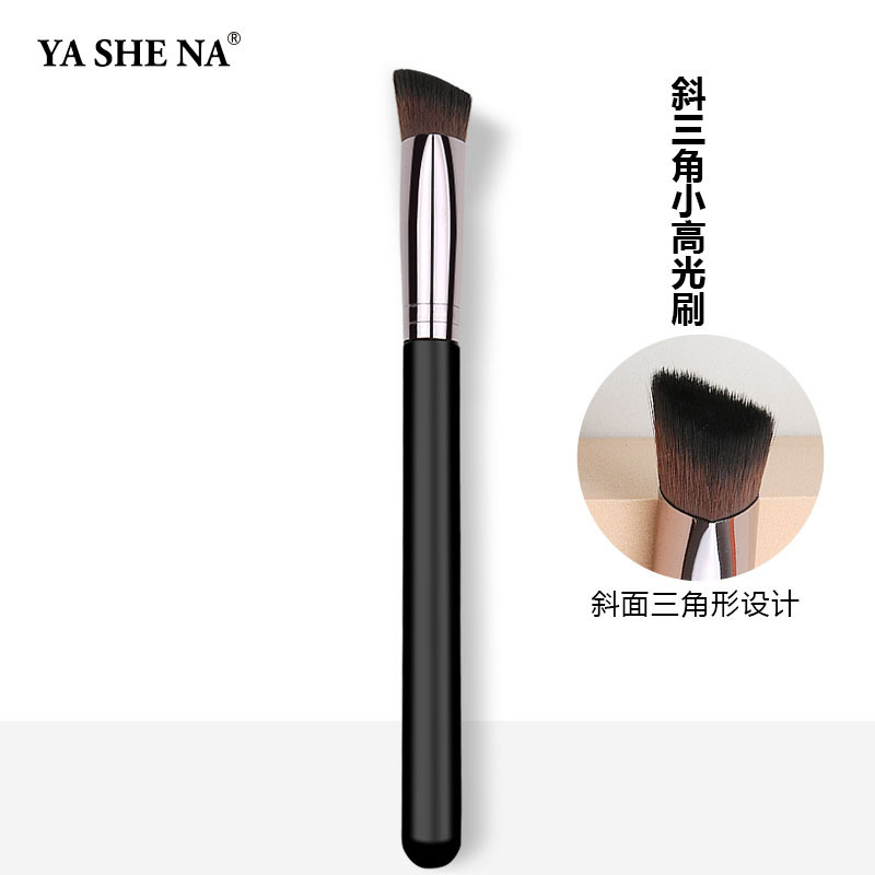 新款单支木柄化妆刷斜三角形高光刷提亮泪沟遮瑕无刷痕面部遮瑕刷|undefined