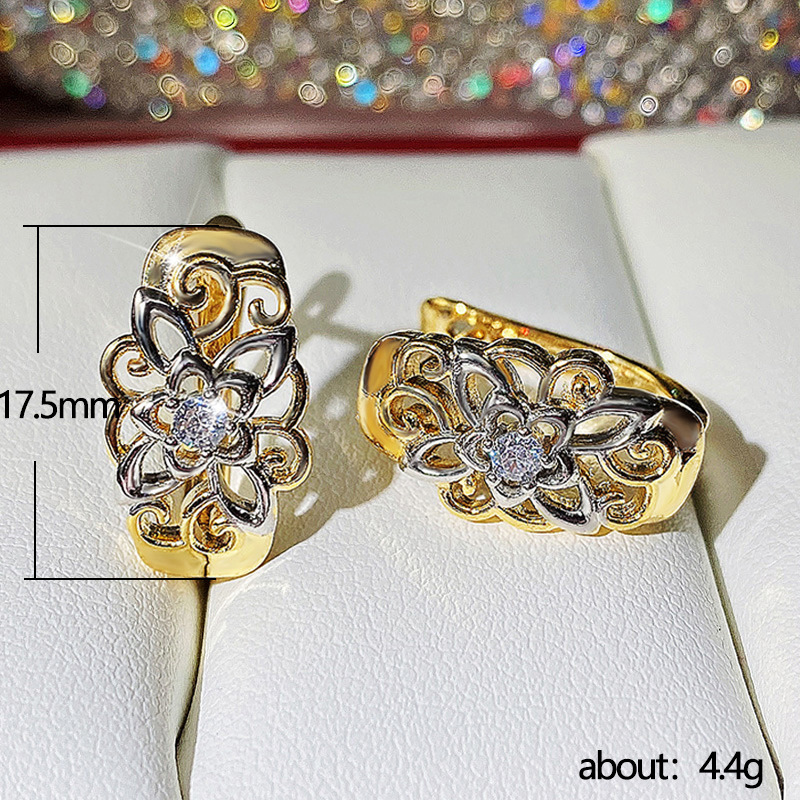 Ethnic Earrings Exquisite Hollow Pattern Color Separation Copper Ear Buckle display picture 1