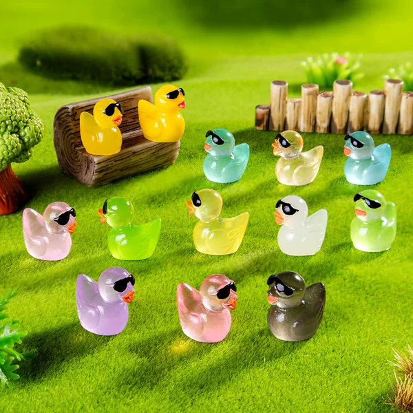 Cross-Border Luminous Sunglasses Duck Micro Landscape Decoration Desktop Ornaments Car Accessories DIY Resin Accessories