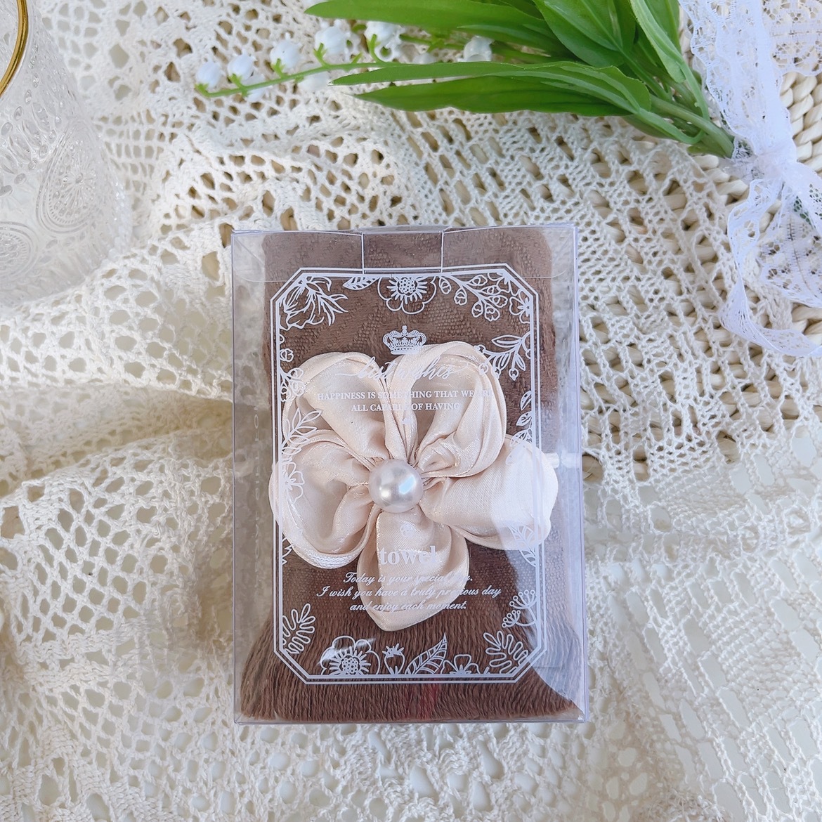 브라운 타월 + 샴페인 헤어 액세서리 [접을 수 있는 독립 포장 상자 보내기]