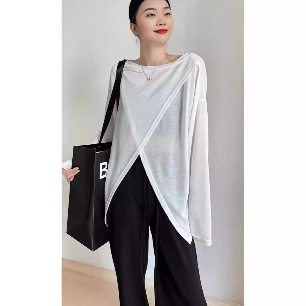 Thin, split-hem sun protection long-sleeved T-shirt for women, summer 2025 new style, candy color, loose fit, air-conditioning cover-up, macaron color