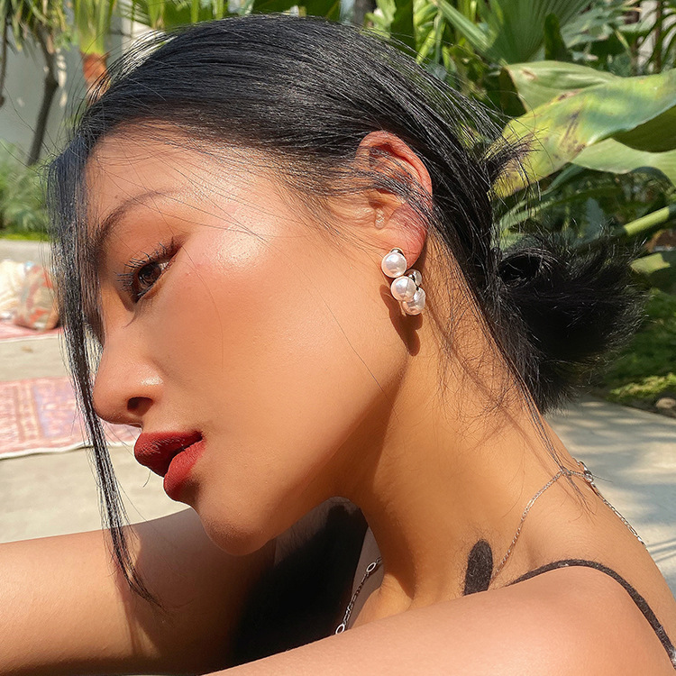 C Shape Pattern Retro C Shape Plating Inlay Copper Pearl Earrings