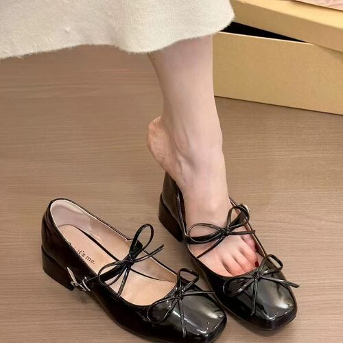 Evening wind square bow silver single shoes French Little Shaggy Mary Jane shoes chickpea shoes 2025 spring and autumn new style