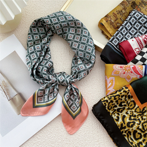 Spring and Autumn New Style 70CM Small Square Scarf Fashion Decorative Small Silk Scarf Professional Scarf Thin Korean Style Small Scarf for Women