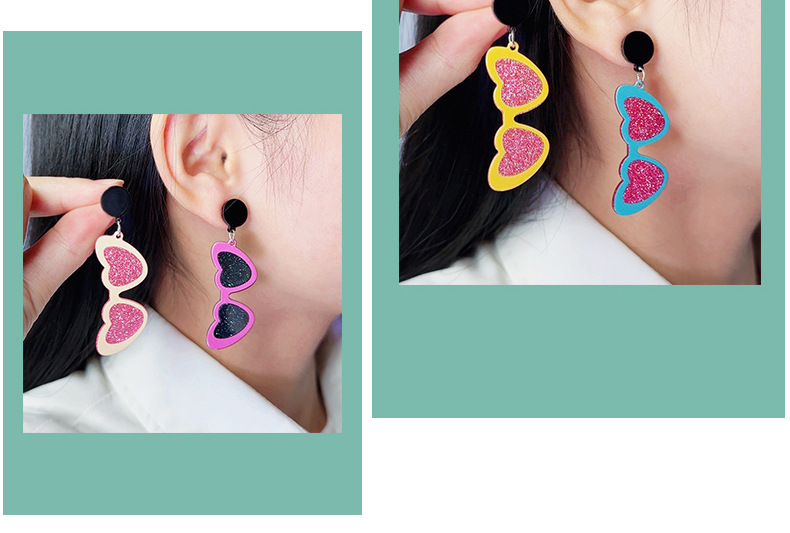 10g Weight Drop Earrings Classification 1 Pair Quantity Holiday Occasion Acrylic Material Cute Heart Shape Arylic Printing Women's Drop Earrings