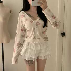 韩系薄款碎花拉链外套女夏季防晒衣长袖连帽上衣显瘦宽松微透小衫