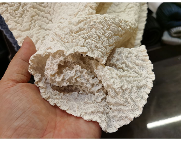 Áo thun nữ cổ tròn tay ngắn họa tiết dứa jacquard xếp ly mùa hè — Màu xanh lam nhạt, Màu xanh lục nhạt, Màu đen, Màu trắng be chi tiết 23