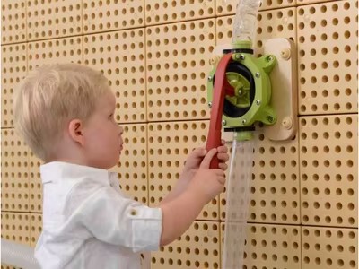 多機能ジャック壁面ゲーム. 子供は早く壁のパイプを教えて、益智洞の壁面のおもちゃの積み木を構築します。|undefined