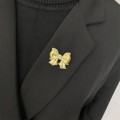 Vintage Fashion Brooch, Simple Chanel-style Pearl Pin, Matte Autumn/Winter Brooch Pin, Badges, Flower