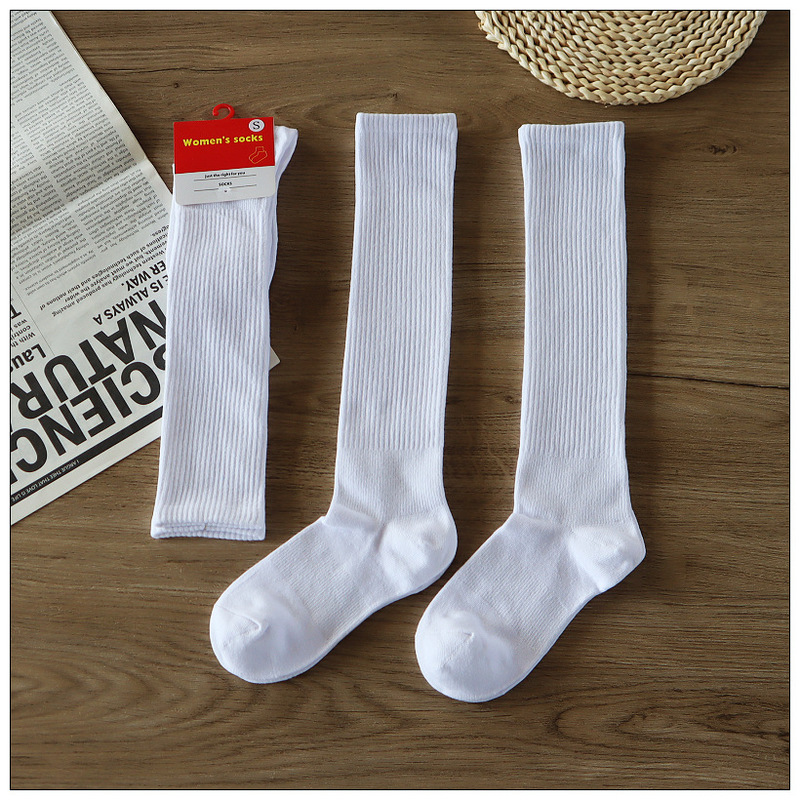 Extreme long women's socks white calf socks sports socks volleyball socks running fitness dance socks student socks thin Extreme long women's socks white calf socks sports socks volleyball socks running fitness dance socks student socks thin