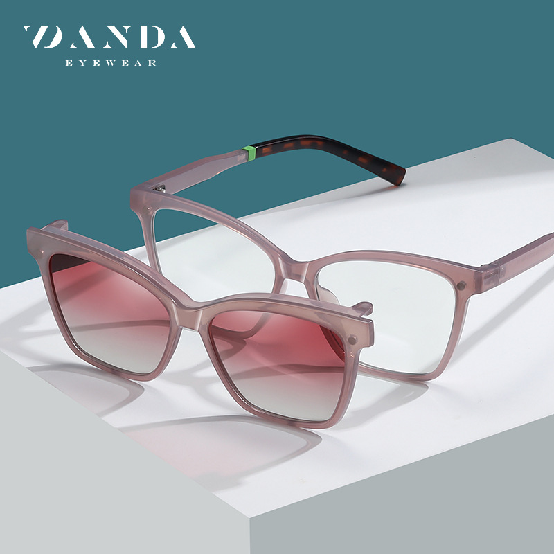 CG7704 europeo y americano nuevo miopía magnética conjunto gafas un espejo de doble uso TR90 ultra-ligero conductor de la moda gafas de sol polarizadas