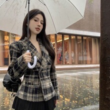 复古加厚格子西装毛呢外套女秋冬季长袖收腰小西服双排扣修身上衣