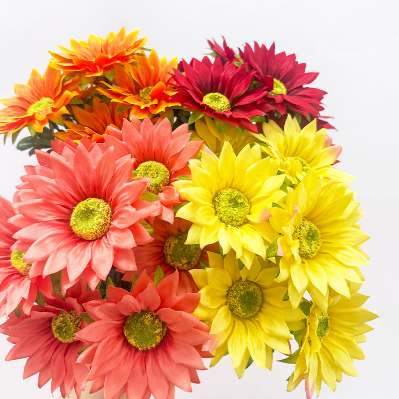 Simulated Sunflower Fake Flowers Nordic Style Wedding Plastic Flowers Home Decoration Props Wholesale Artificial Flowers Home Decoration Simulated Sunflower Fake Flowers Nordic Style Wedding Plastic Flowers Home Decoration Props Wholesale Artificial Flowers Home Decoration