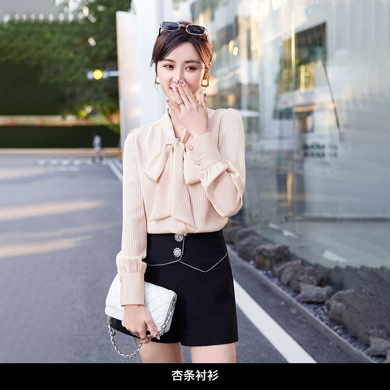 Apricot shirt KY6223