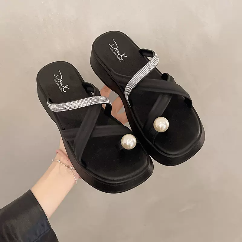 厚底拖鞋出门外穿女沙滩交叉水钻套趾时尚珍珠女分趾设计